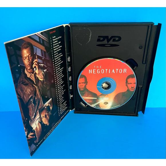 The Negotiator DVD (1998) Samuel L. Jackson Kevin Spacey Thriller Action - Picture 4 of 6